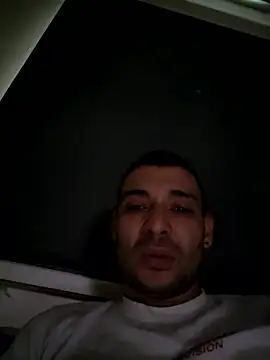 Snapshot of Zoltanioan26 chatting on 01.14.26 Zoltanioan26 online show from 01.14.26