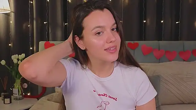 Snapshot of Sweet_heaven chatting on 02.16.25 Sweet heaven online show from 02.16.25