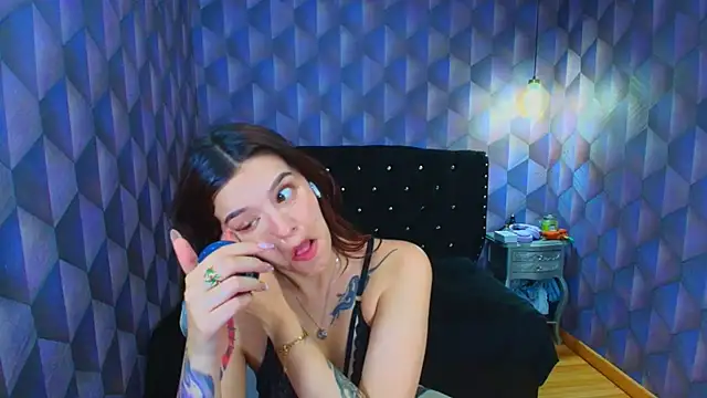LiaHarryis online show from 05.12.26