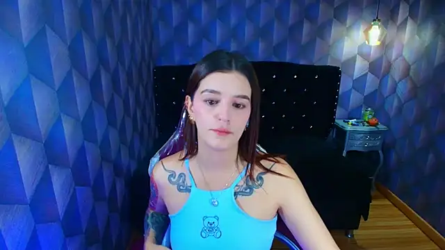 Snapshot of LiaHarryis chatting on 07.22.26 LiaHarryis online show from 07.22.26