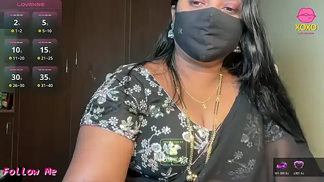 Snapshot of vani-09 chatting on 02.10.26 vani-09 online show from 02.10.26