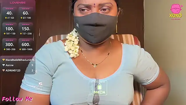 Snapshot of vani-09 chatting on 03.10.26 vani-09 online show from 03.10.26