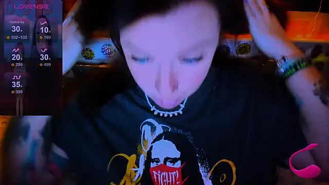 EllieOz online show from 02.01.25