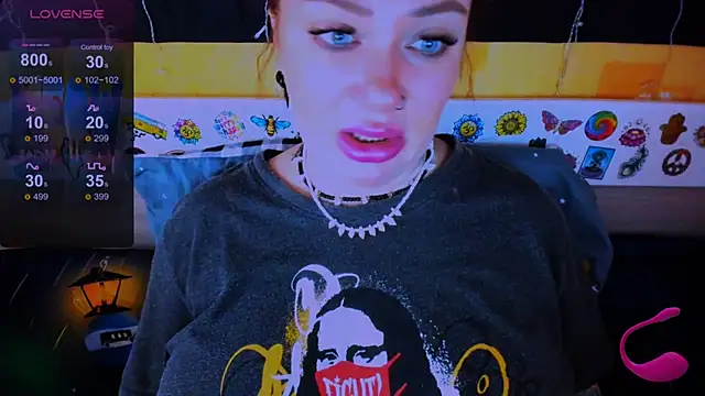 EllieOz online show from 03.11.25