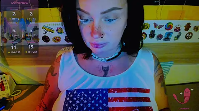 EllieOz online show from 11.22.25