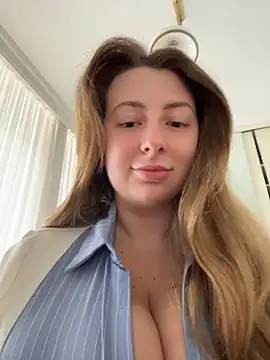 curvyflawless online show from 05.29.26