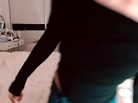 -Lucky Girl online show from 12.24.24