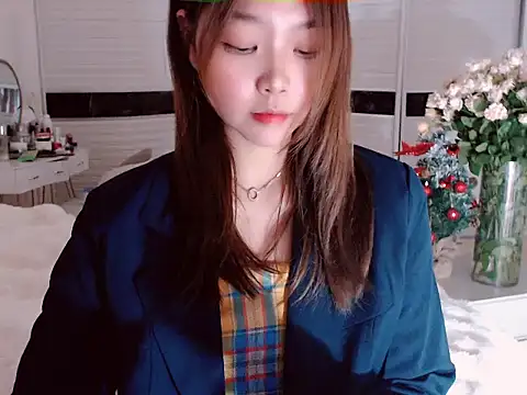 -Lucky Girl online show from 12.25.24