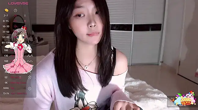 -Lucky Girl online show from 02.15.25