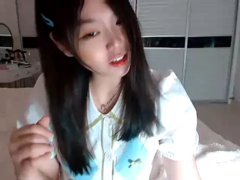 -Lucky Girl online show from 03.11.25