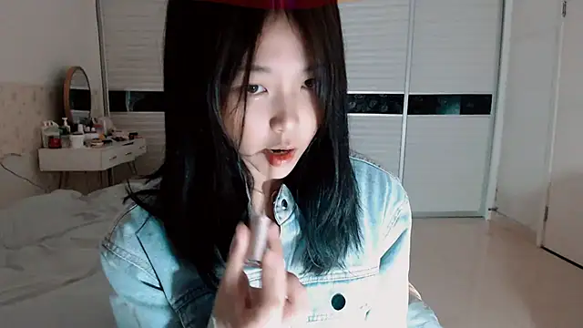 -Lucky Girl online show from 09.29.25