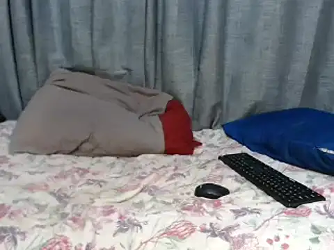 Snapshot of SexyCurvaceousxx chatting on 12.05.24 SexyCurvaceousxx online show from 12.05.24