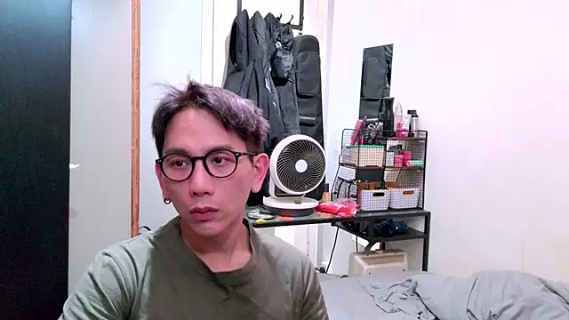 UndreamtM online show from 02.15.26