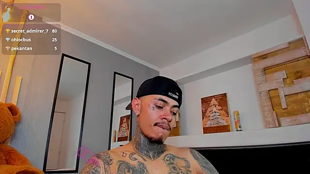 JordanSmiith  online show from 03.02.25