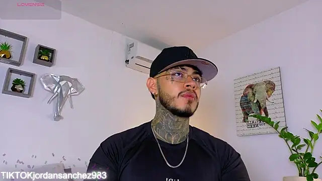 JordanSmiith  online show from 02.09.26