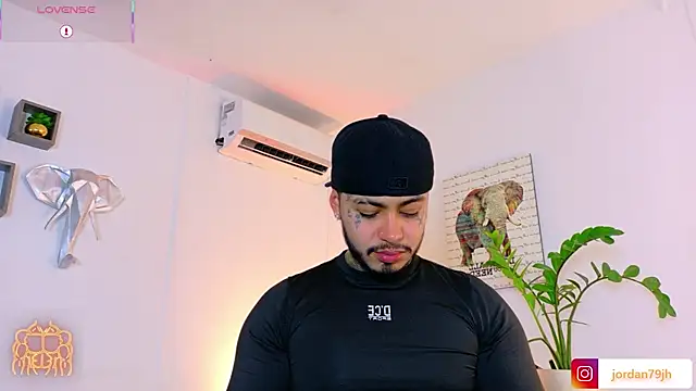 JordanSmiith  online show from 07.13.26