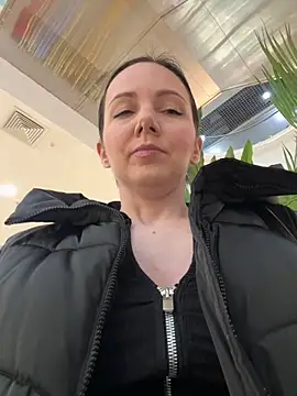 Snapshot of naughty_lucifer chatting on 12.21.25 naughty lucifer online show from 12.21.25