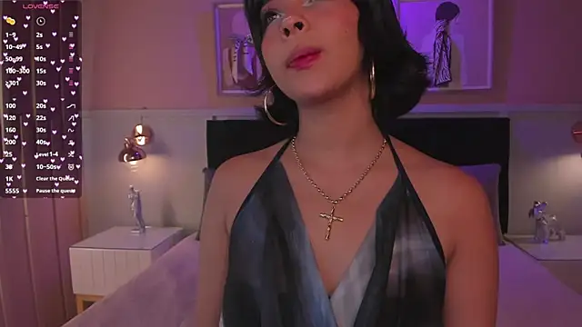 chloe watson  online show from 05.23.26