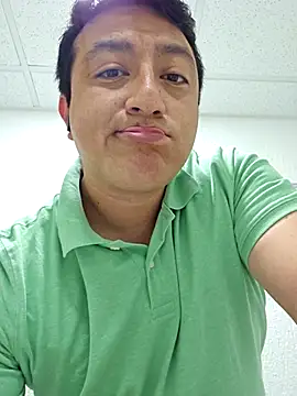 Snapshot of Pnstrokes chatting on 03.04.25 Pnstrokes online show from 03.04.25