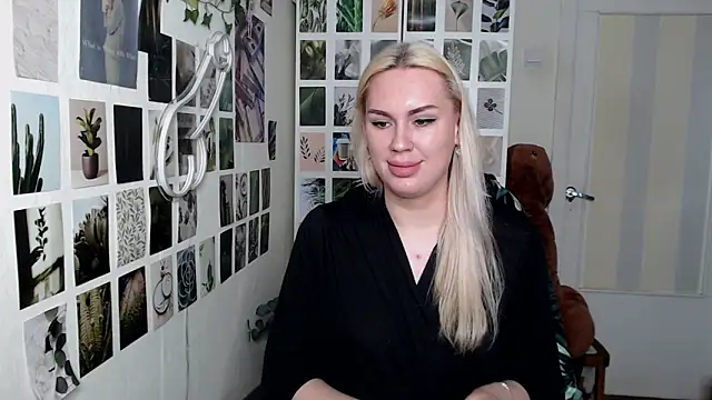 CapriScorpion online show from 11.04.25