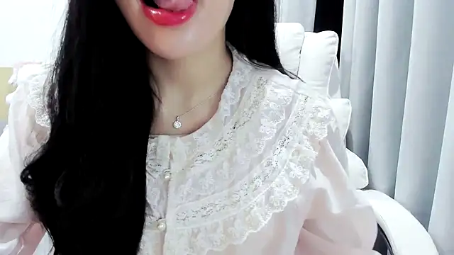 Lita-Julia online show from 11.01.25