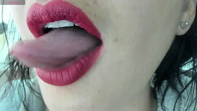 queen fetish online show from 03.04.25