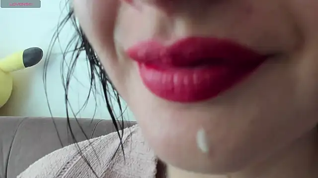 queen fetish online show from 03.05.25