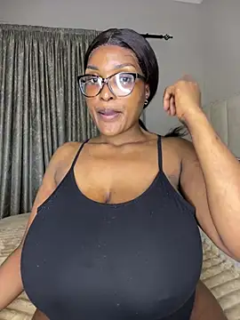 Bustygoddess32 online show from 02.25.26