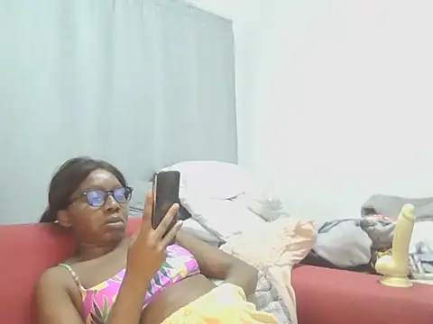 Sexxybella27 online show from 04.21.26