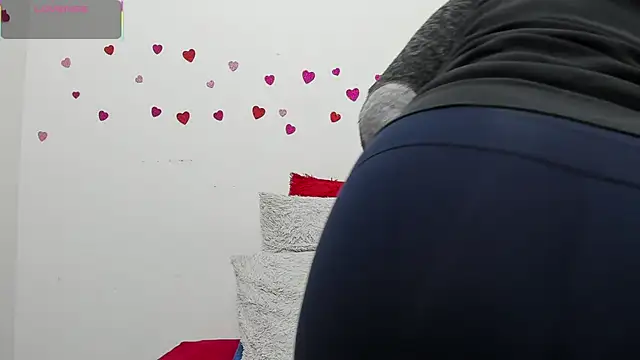 Snapshot of hazel_34 chatting on 02.11.26 hazel 34 online show from 02.11.26