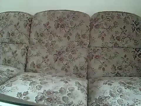 Snapshot of suarez1235 chatting on 02.11.26 suarez1235 online show from 02.11.26