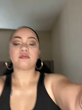 Snapshot of DestineeJayde chatting on 01.03.25 DestineeJayde online show from 01.03.25