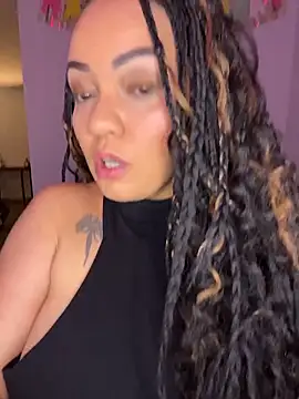 Snapshot of DestineeJayde chatting on 11.26.25 DestineeJayde online show from 11.26.25