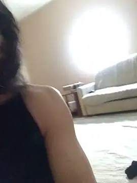 Snapshot of BigAssKi chatting on 02.11.25 BigAssKi online show from 02.11.25