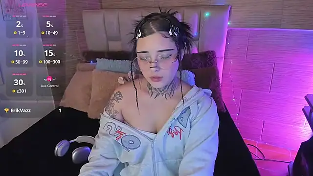 mia catt05 online show from 06.17.26