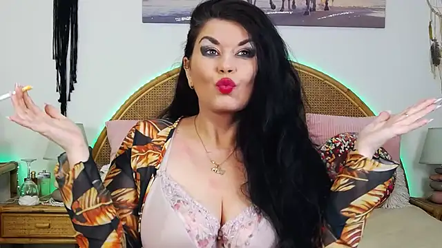 EllenGrace online show from 03.15.25