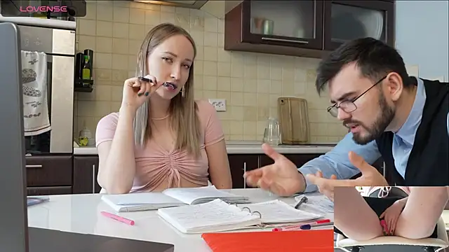 luxmuur online show from 12.08.24