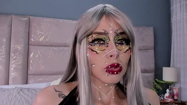 Snapshot of AnnieNasty chatting on 10.25.25 AnnieNasty online show from 10.25.25