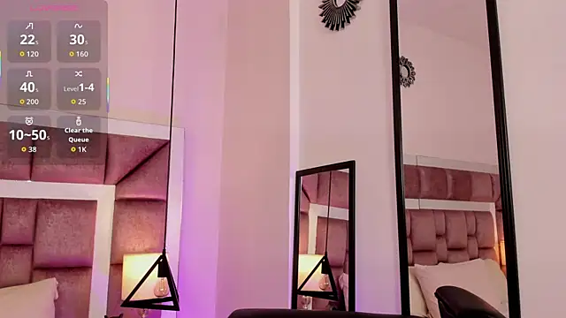 Snapshot of AnnieNasty chatting on 01.08.26 AnnieNasty online show from 01.08.26