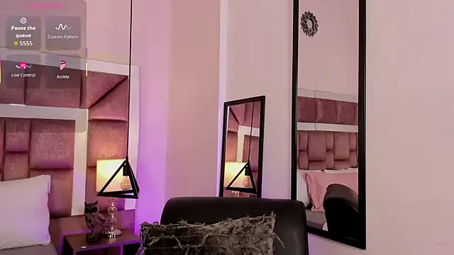 Snapshot of AnnieNasty chatting on 01.09.26 AnnieNasty online show from 01.09.26