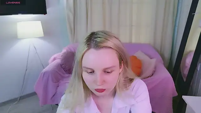 Beatrica Klein online show from 06.04.26