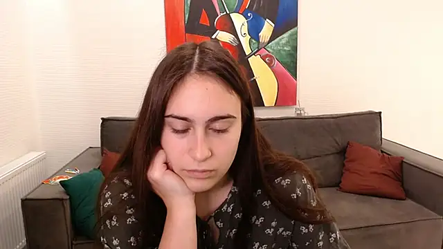 Snapshot of AliceKolltt chatting on 12.16.24 AliceKolltt online show from 12.16.24