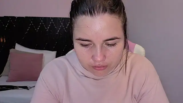 Snapshot of Aabby_lee chatting on 05.19.26 Aabby lee online show from 05.19.26