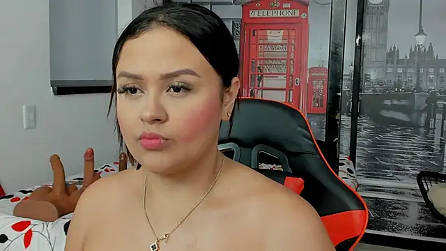 Snapshot of katia_bigboobs1 chatting on 01.16.25 katia bigboobs1 online show from 01.16.25