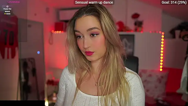 Snapshot of Alexis___Texas chatting on 11.04.25 Alexis Texas online show from 11.04.25