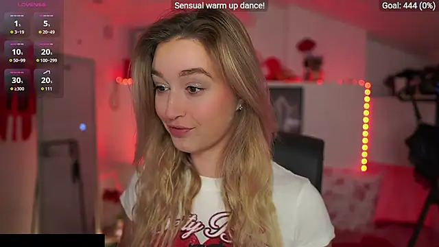 Snapshot of Alexis___Texas chatting on 11.05.25 Alexis Texas online show from 11.05.25