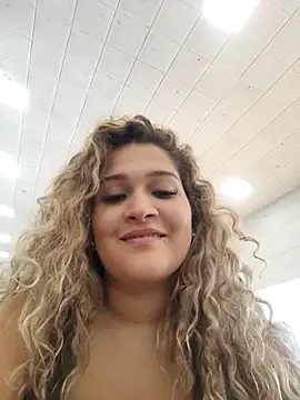 Sara smiiith211 online show from 02.27.25