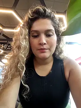 Sara smiiith211 online show from 03.15.25