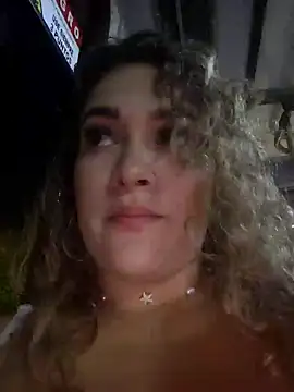 Sara smiiith211 online show from 10.23.25