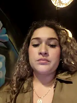 Snapshot of Sara_smiiith211 chatting on 04.28.26 Sara smiiith211 online show from 04.28.26